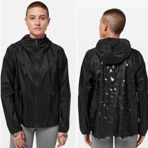 Lululemon Fabled Forest  Black Hooded Jacket 10